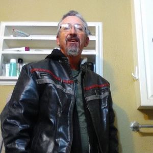 Meet your Posher, Marshall